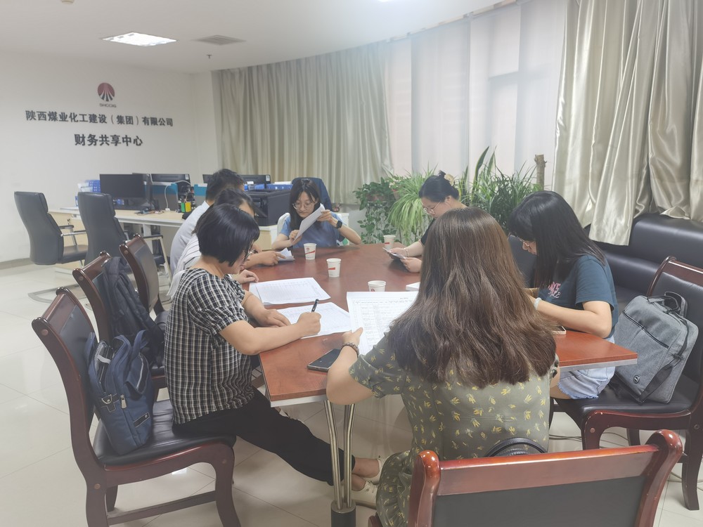 陜煤集團資金管理專項工作檢查組到陜煤建設(shè)檢查指導(dǎo)工作