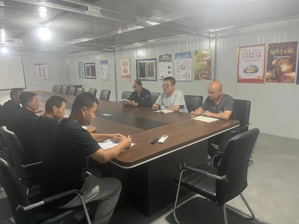 陜煤建設(shè)機(jī)電安裝公司：師徒傳幫帶，攜手共成長