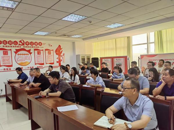 陜煤建設(shè)煤礦運(yùn)營(yíng)服務(wù)分公司：加強(qiáng)員工“場(chǎng)外”監(jiān)督  擰緊廉潔自律“總閥門”