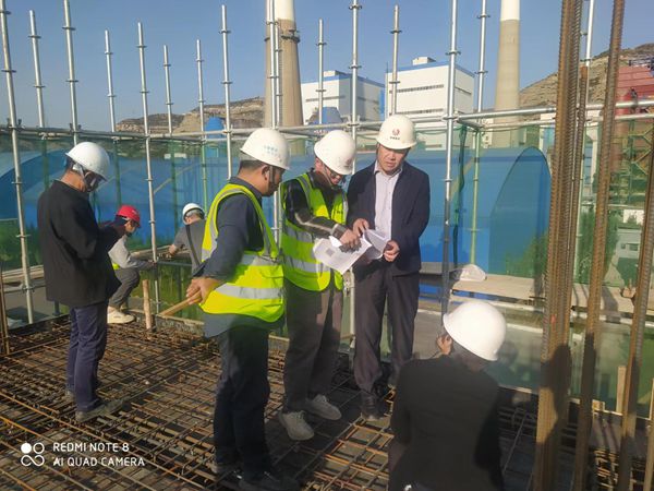 陜煤建設(shè)天工公司:“雙節(jié)”安全檢查忙 沉到一線(xiàn)察實(shí)情