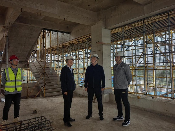 陜煤建設綠宇公司：情暖雙節(jié)，你守“一線” 我送“溫暖”