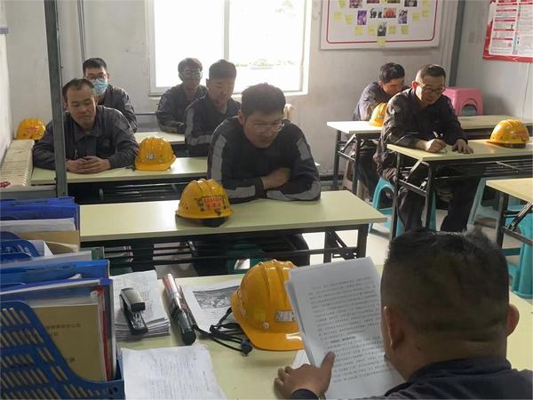 陜煤建設洗選煤運營公司神渭首端運營項目部：三個“常態(tài)化” 筑牢安全生產(chǎn)保衛(wèi)墻