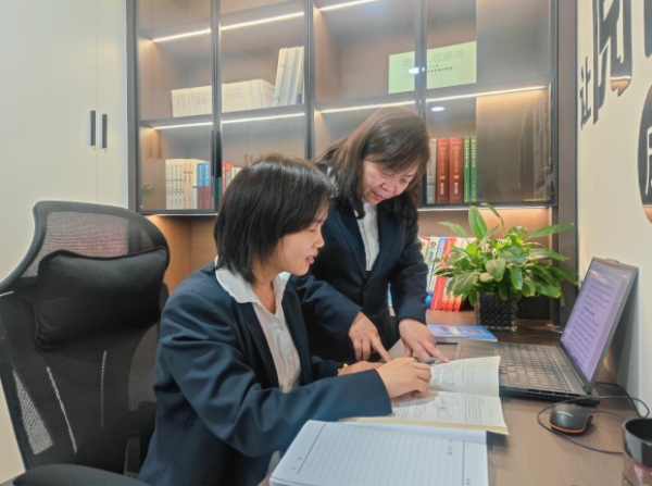 陜煤建設(shè)礦建三公司：“寶藏”讀書角，解鎖閱讀學(xué)習(xí)“新姿勢”