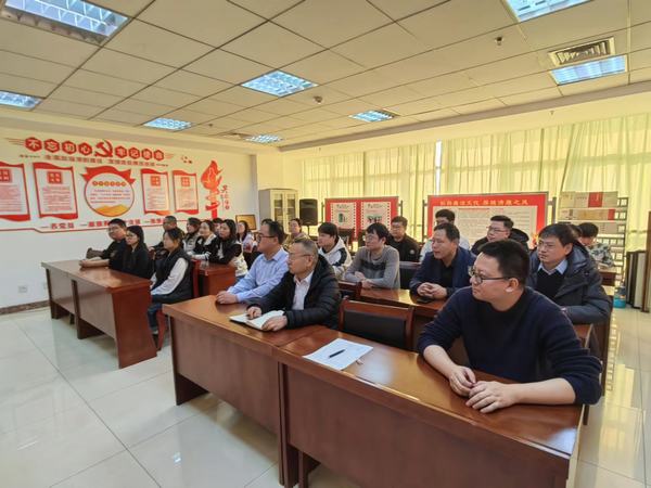 陜煤建設(shè)煤礦運(yùn)營(yíng)服務(wù)分公司：雙“管”齊下  立好頭  開(kāi)好局