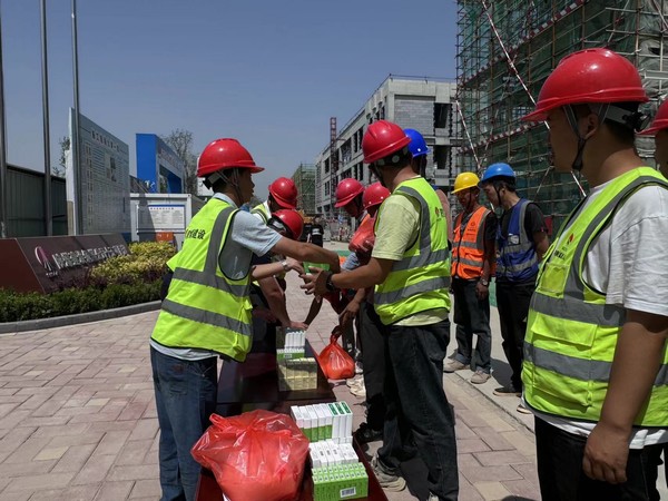 陜煤建設(shè)銅煤公司十五項(xiàng)目部：戰(zhàn)高溫、不服“暑”掀起大干熱潮
