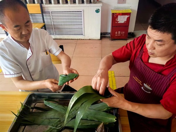 陜煤建設(shè)洗選煤運營公司檸條塔運營項目部開展“濃情端午節(jié)，‘粽’享好時光”主題活動
