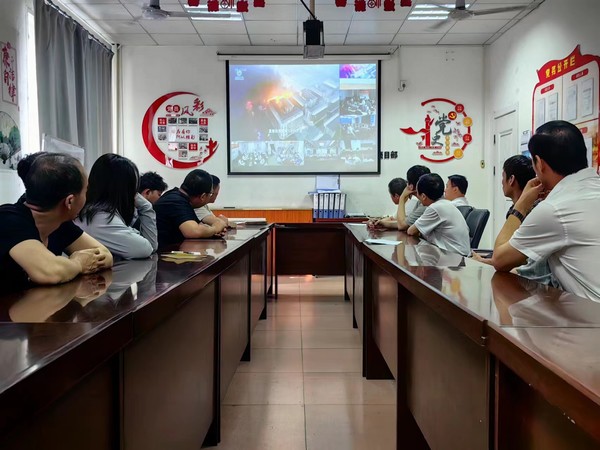 陜煤建設(shè)洗選煤運(yùn)營公司檸條塔運(yùn)營項(xiàng)目部: 點(diǎn)亮“黨建紅”，護(hù)航“安全綠”