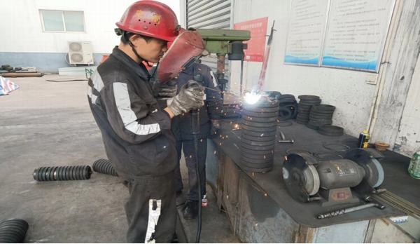 陜煤建設(shè)洗選煤運營公司：過好“緊日子” 奔赴“好日子”