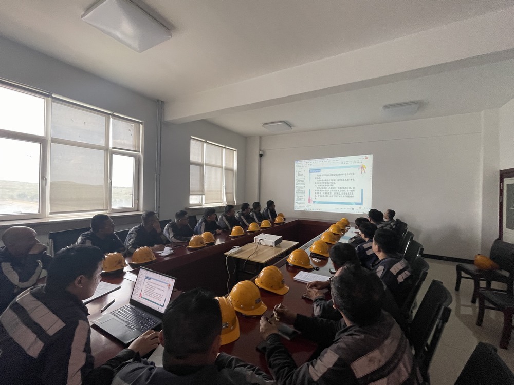 陜煤建設(shè)洗選煤運(yùn)營公司神渭首端運(yùn)營項(xiàng)目部： 生產(chǎn)安全無小事 多措并舉固根基