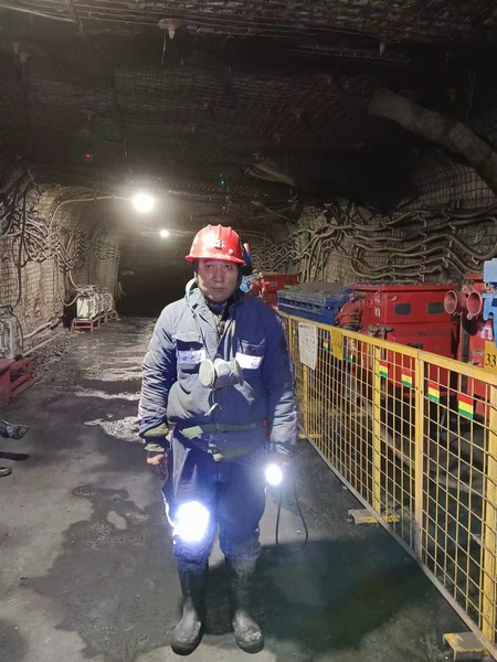 陜煤建設煤礦運營服務分公司：國慶佳節(jié)  安全生產(chǎn)有“我”在