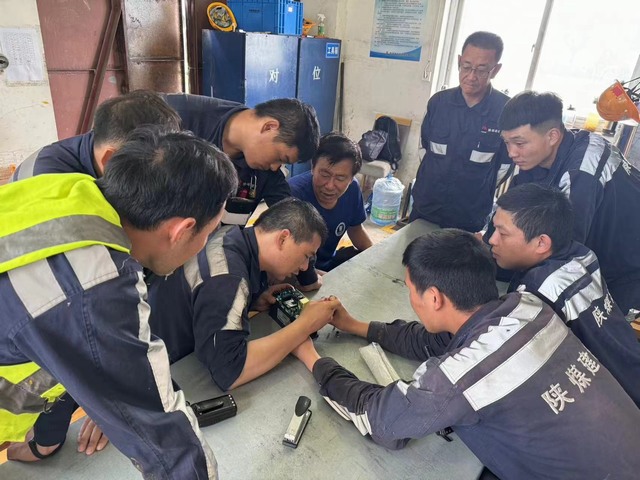 陜煤建設(shè)洗選煤運(yùn)營公司神渭蒲城運(yùn)營項(xiàng)目部：“黨建+”為百日安全注入“紅色動(dòng)力”