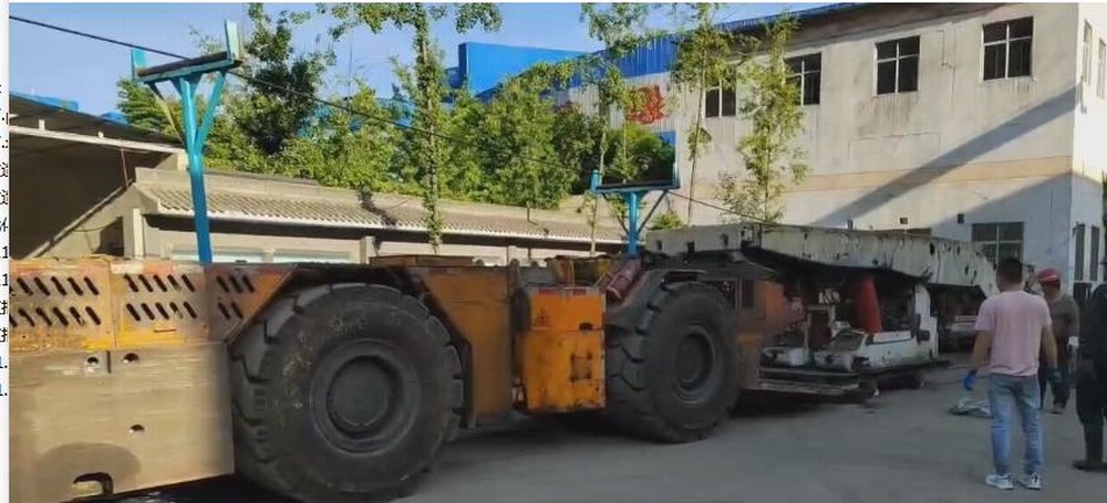 陜煤設(shè)計研究院：韓城礦業(yè)公司桑樹坪二號井率先應(yīng)用無軌膠輪車支架搬運車運輸，提高工作效率，確保安全生產(chǎn)