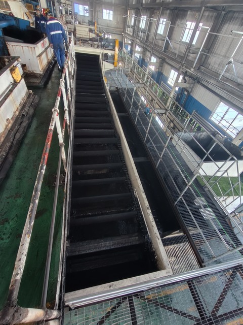 陜煤建設(shè)洗選煤運營公司第二項目部：檸條塔礦主洗車間重介淺槽分選機(jī)更換圓滿完工