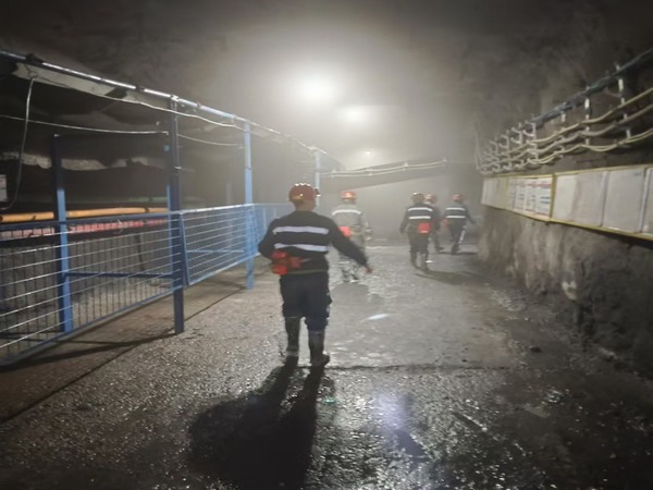 陜煤建設(shè)煤礦運(yùn)營服務(wù)分公司：全面?zhèn)鋺?zhàn)嚴(yán)冬，確保安全生產(chǎn)