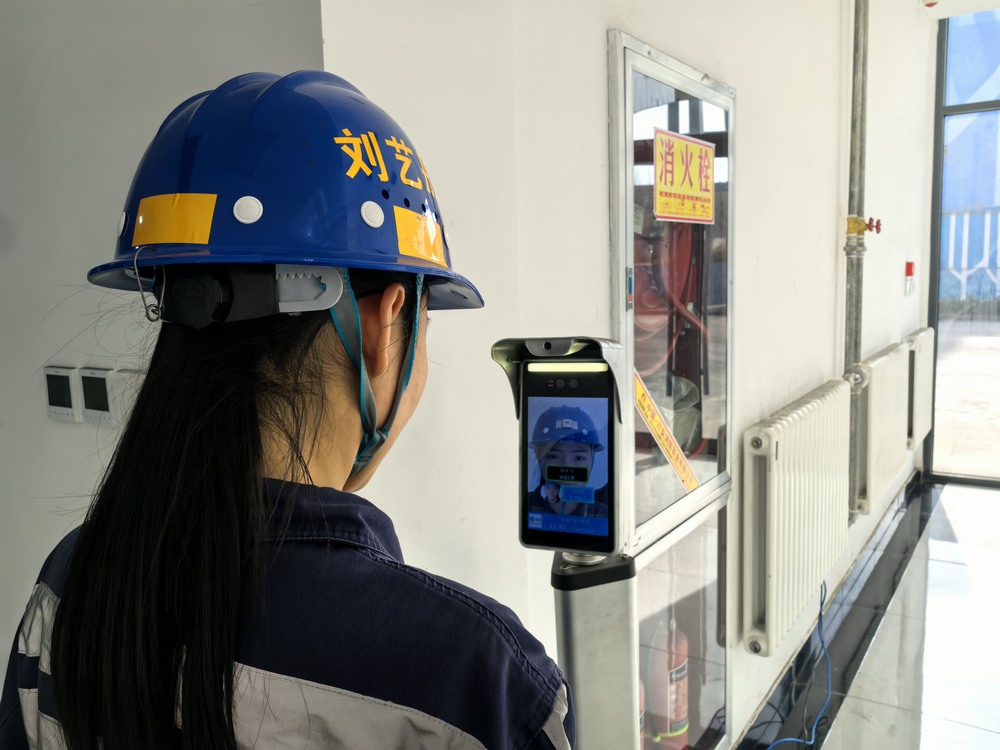 陜煤建設(shè)洗選煤運(yùn)營公司：實(shí)名制管理“新紀(jì)元”，打造安全、高效、透明的用工新生態(tài)