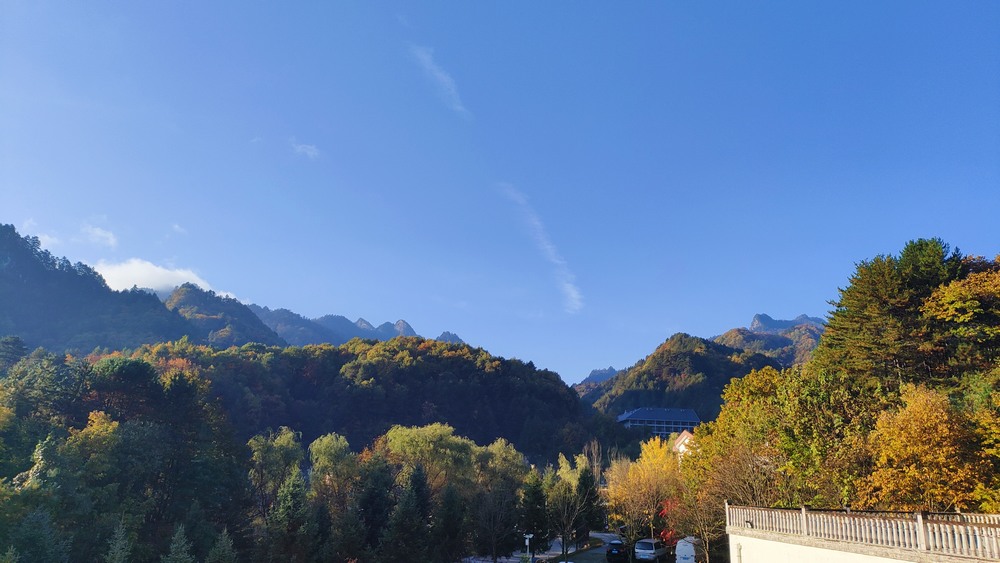 在木王山邂逅秋色