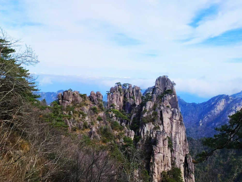 再登光明頂，赴一場秋日美夢