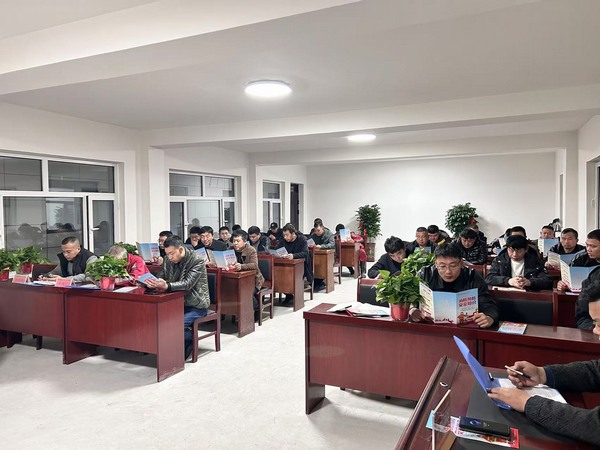 陜煤建設(shè)煤礦運(yùn)營(yíng)服務(wù)分公司：擰緊冬季施工“安全閥”