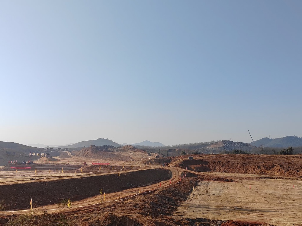 搶晴天、戰(zhàn)雨季 以“光明之戰(zhàn)”鑄就精品工程