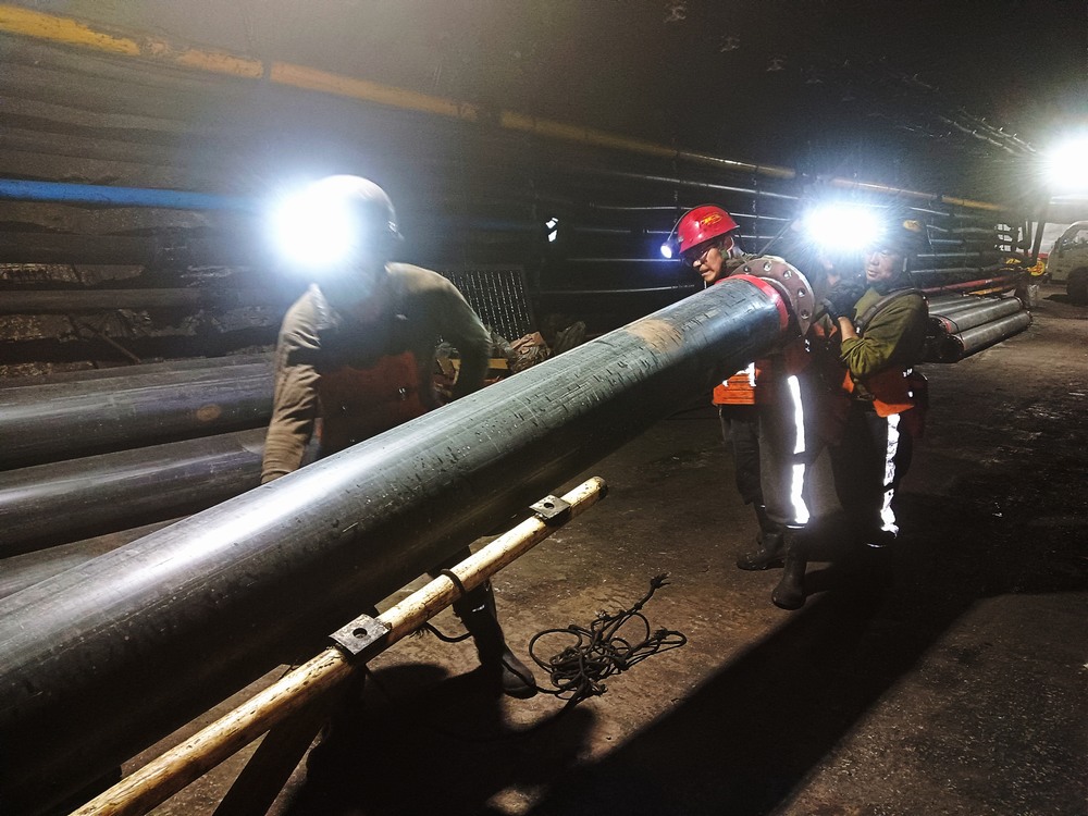 陜煤建設(shè)渭南分公司第三安裝項目部：“多點開花”保生產(chǎn) 勁吹三月“安全風(fēng)”