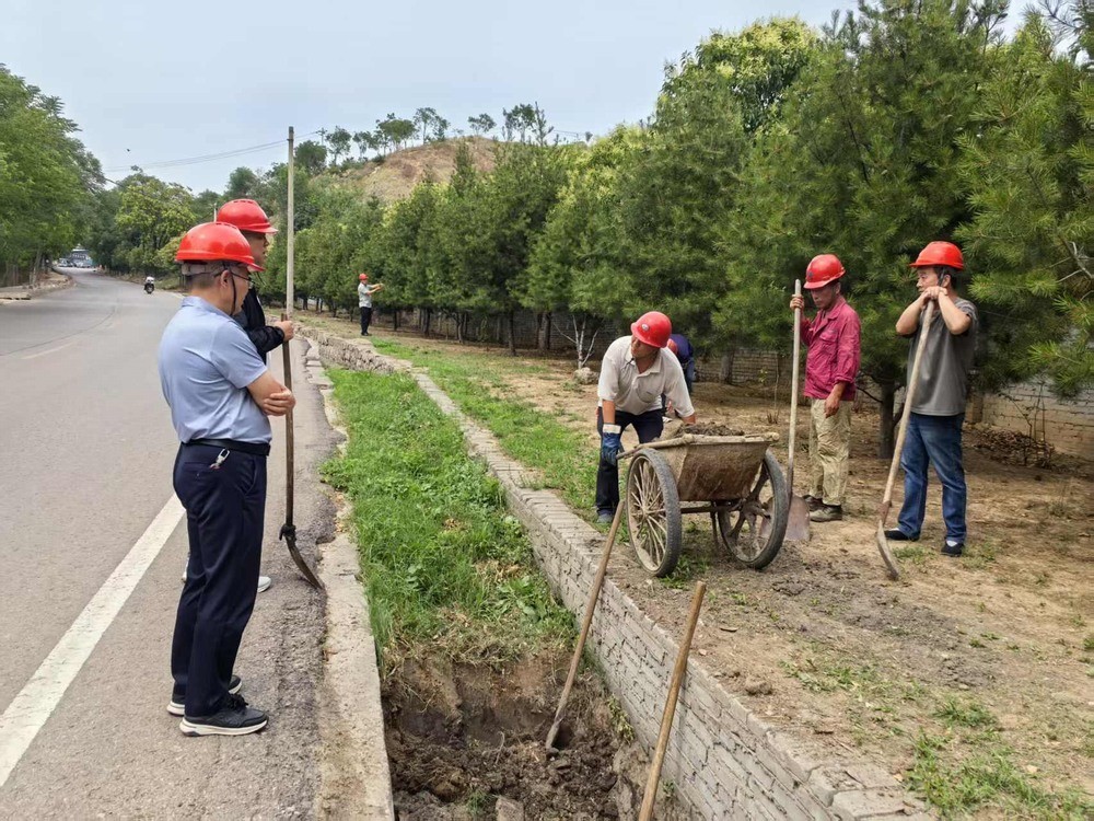 安全生產(chǎn)月超燃行動！清淤攻堅顯身手 巧思護墻守安全