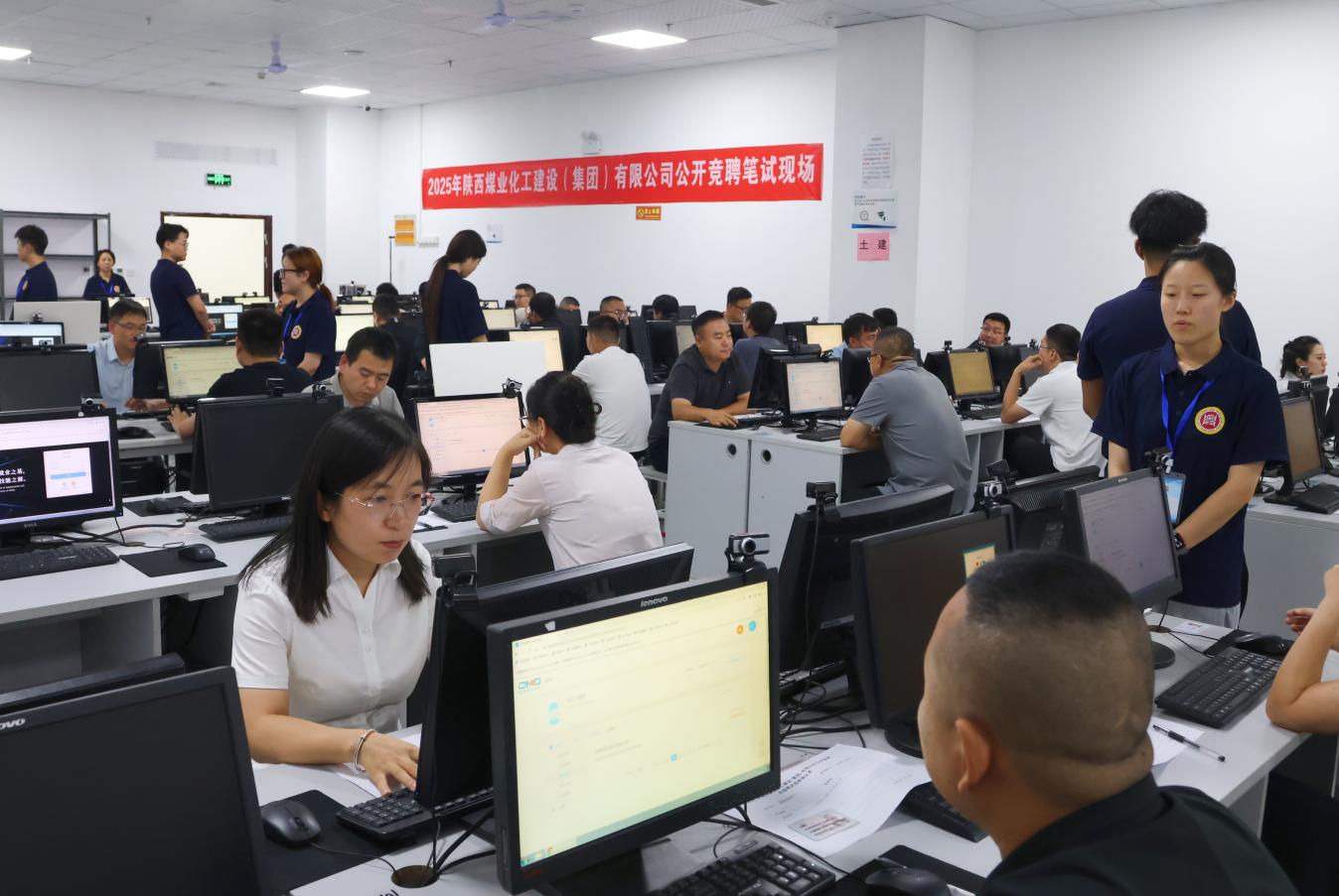 看！建設(shè)集團(tuán)競聘“賽場”涌新潮