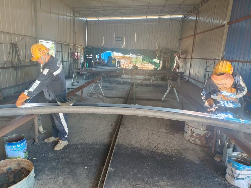 陜煤建設(shè)礦建三公司:熱熱熱！這波“降溫福利”來啦