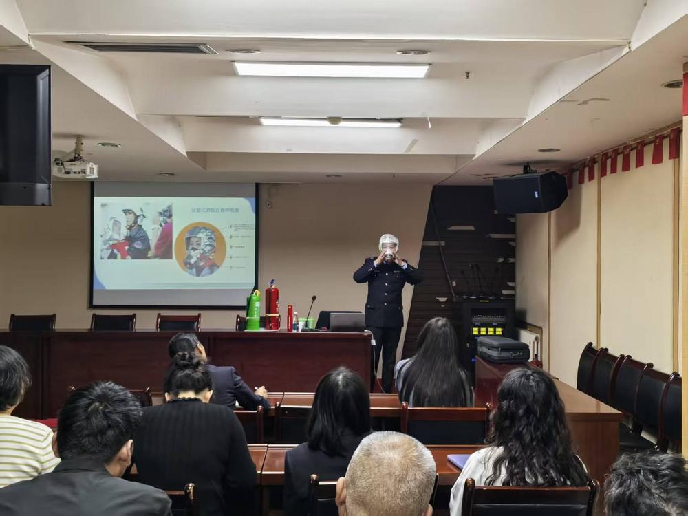 防患未“燃”，陜煤建設路橋分公司多措并舉構(gòu)筑消防安全防線