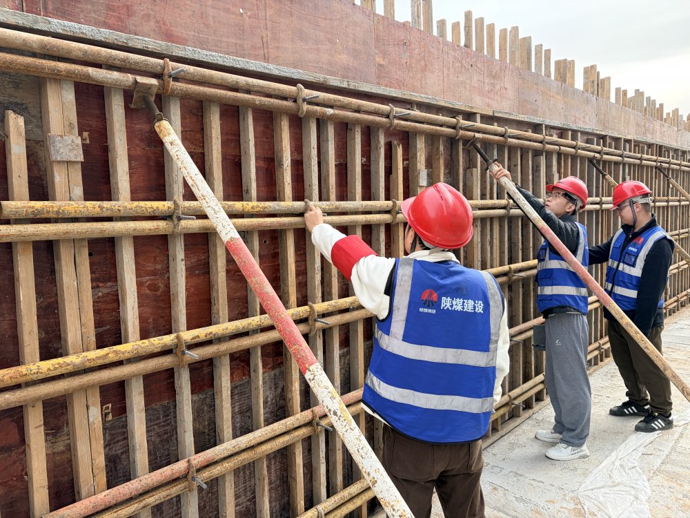 陜煤建設韓城分公司土建一項目部：青春護航安全線，百日攻堅里的“硬核”擔當