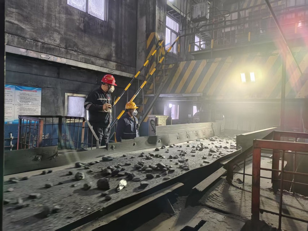 陜煤建設(shè)洗選煤運(yùn)營(yíng)公司澄合山陽(yáng)運(yùn)營(yíng)項(xiàng)目部：以“安”字開(kāi)篇  以“干”字踐諾 護(hù)航生產(chǎn)新開(kāi)局